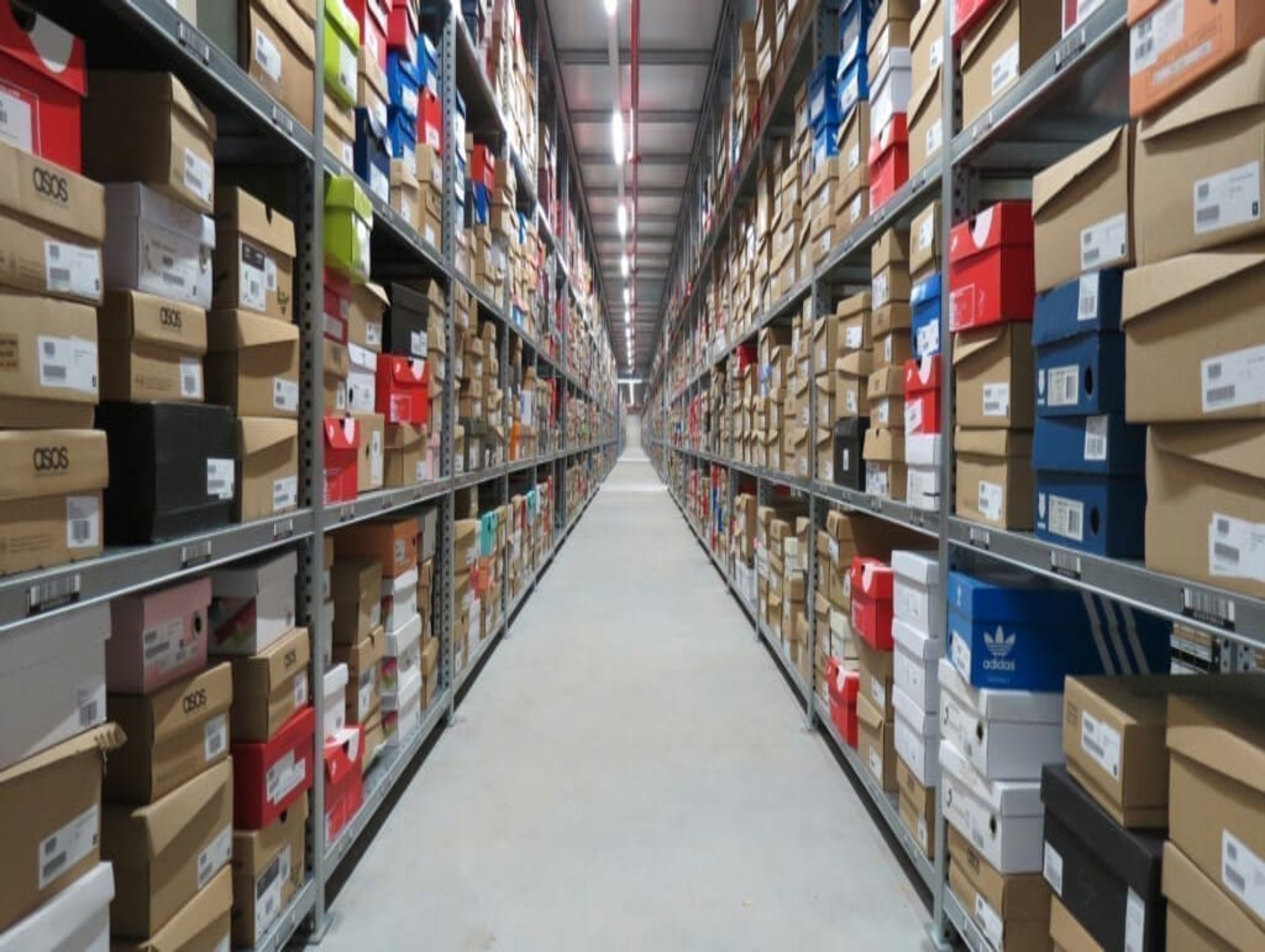 stow Atlas lifting pallet